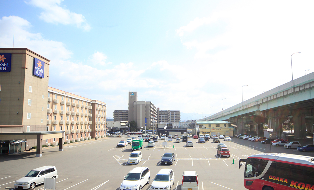 無料の平面駐車場